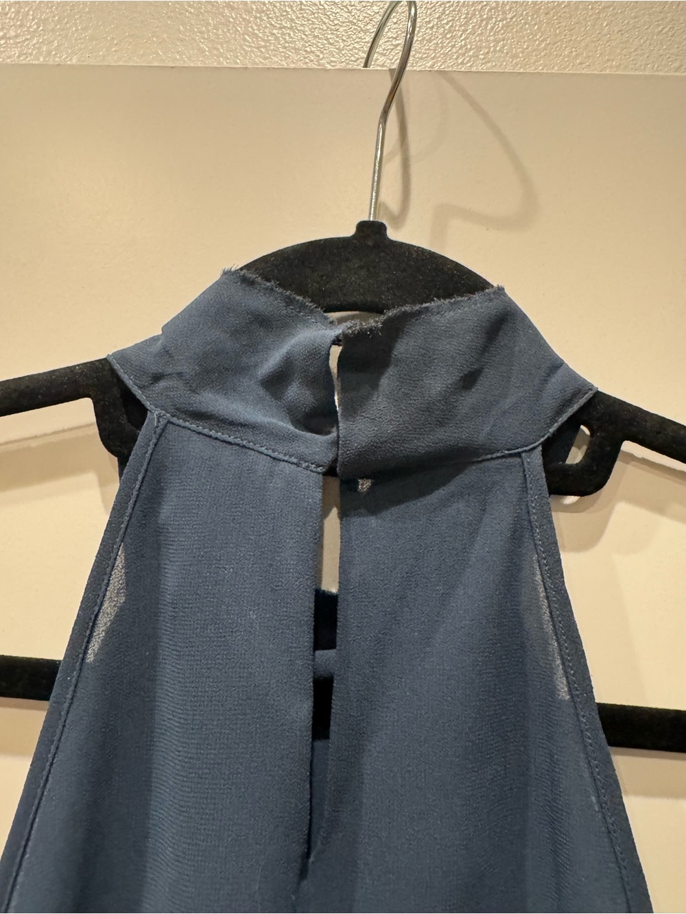 Trouve Navy Halter Ruffle Top - Picture 4 of 4